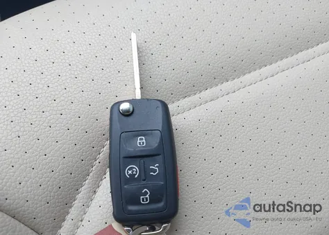 2018 Volkswagen Passat 2.0T Se from USA, damaged, VIN 1VWBA7A39JC033051